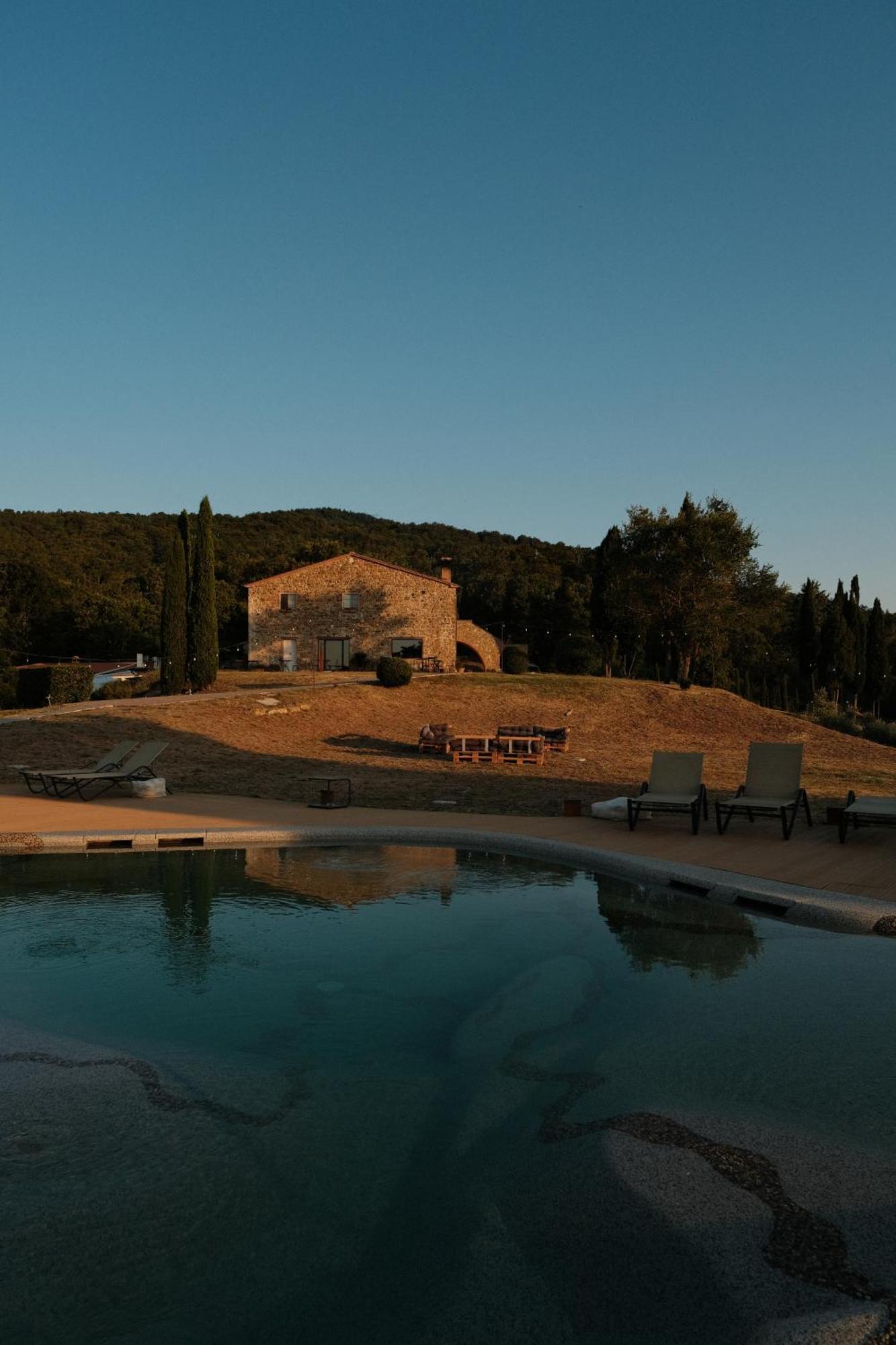 Vin Hotel - Wine Resort And Agriturismo Montieri ภายนอก รูปภาพ