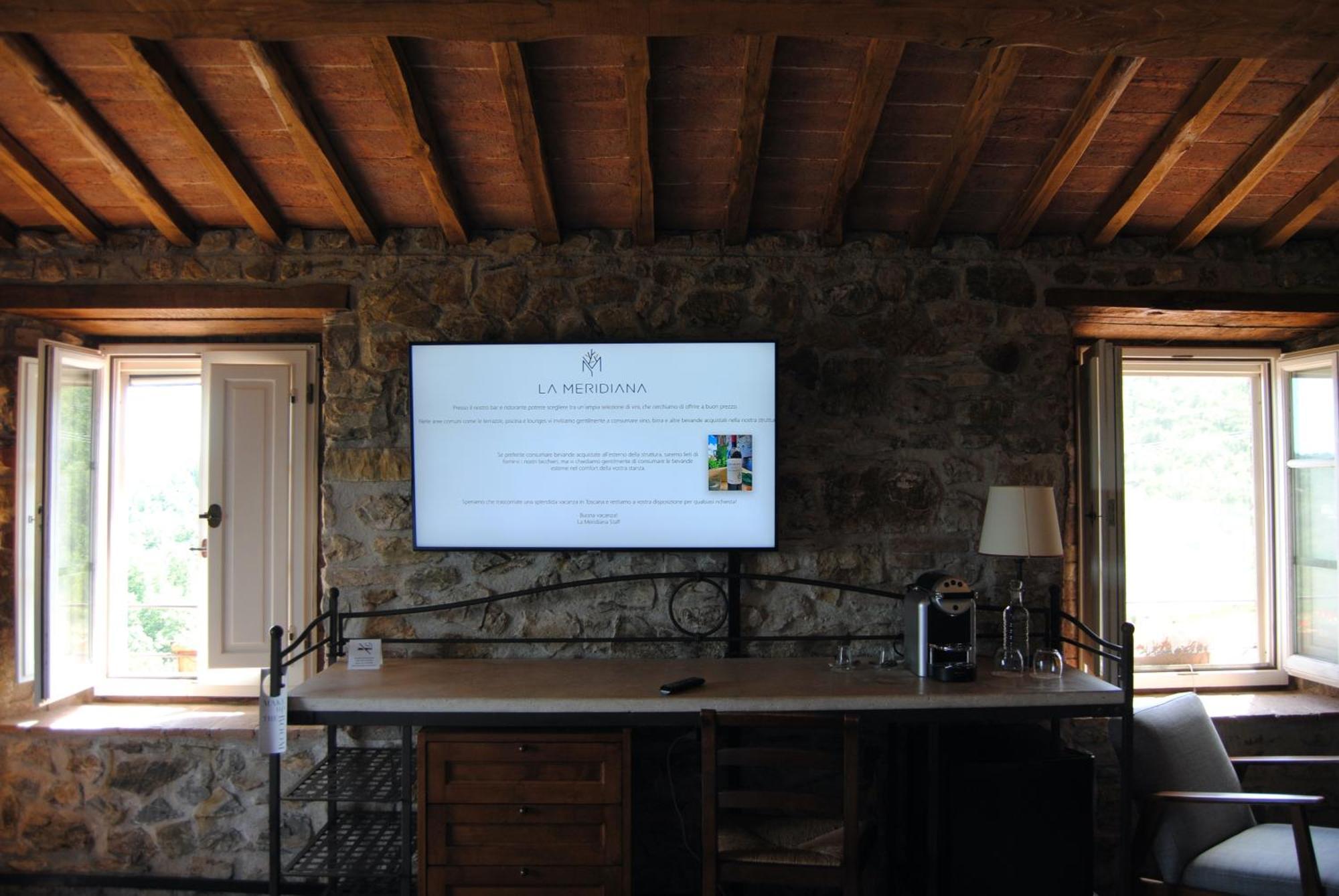 Vin Hotel - Wine Resort And Agriturismo Montieri ภายนอก รูปภาพ