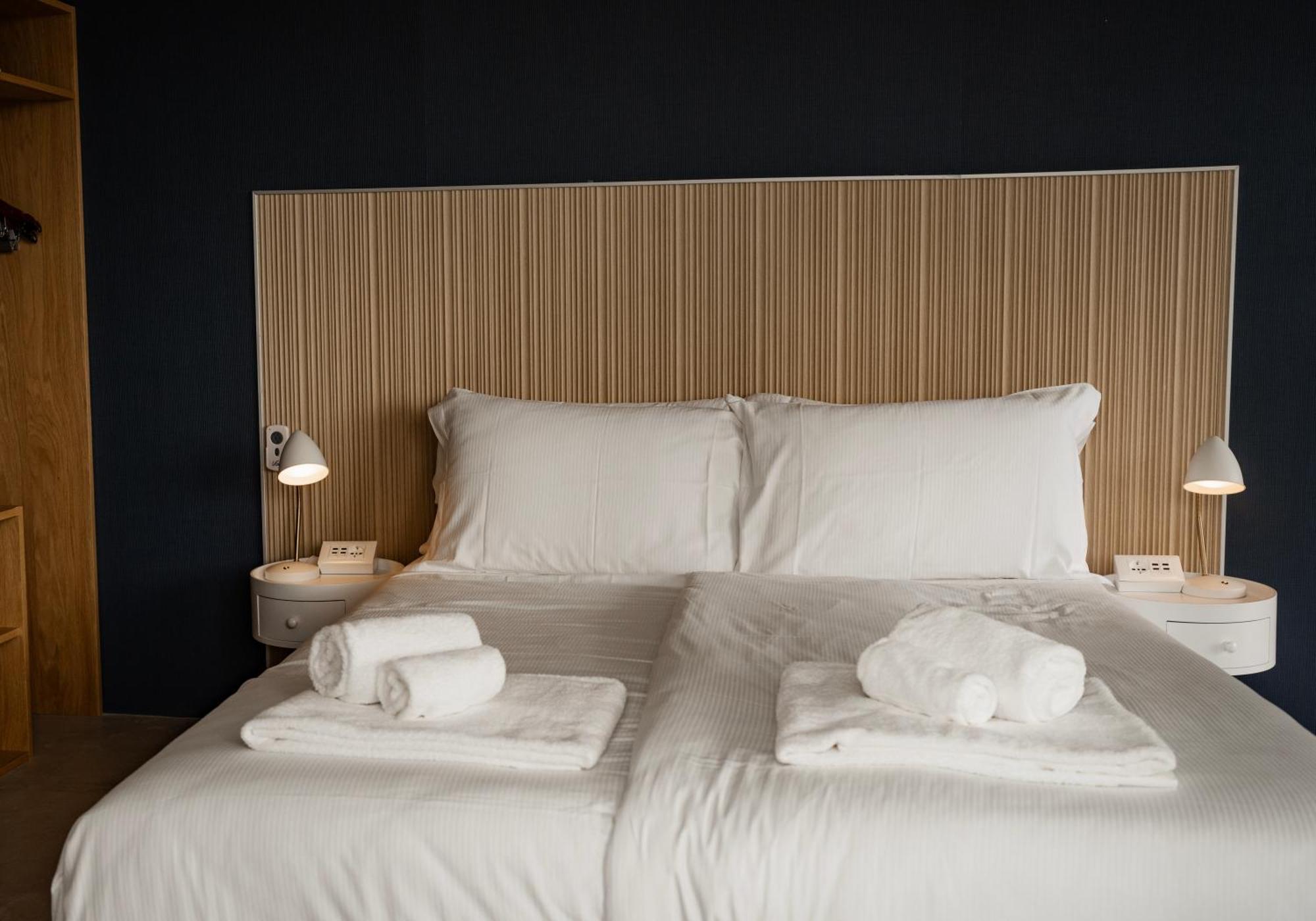 Vin Hotel - Wine Resort And Agriturismo Montieri ภายนอก รูปภาพ