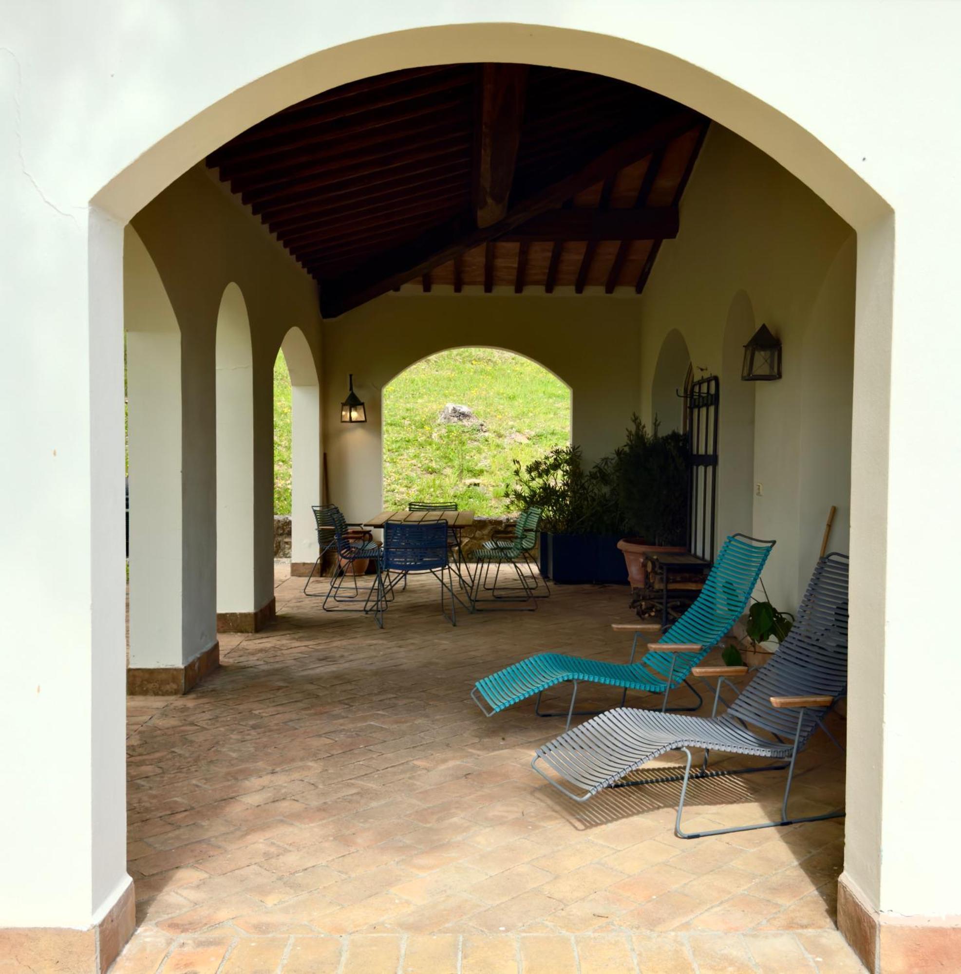 Vin Hotel - Wine Resort And Agriturismo Montieri ภายนอก รูปภาพ